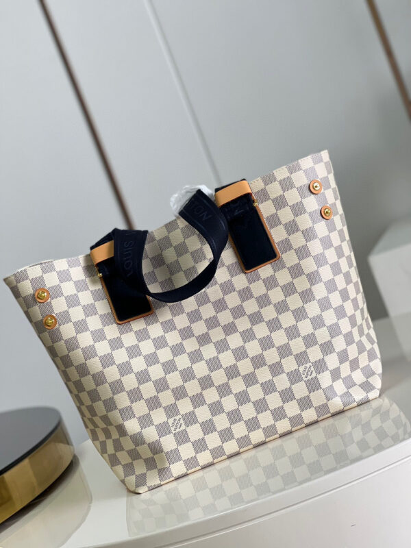 Louis Vuitton Cabas