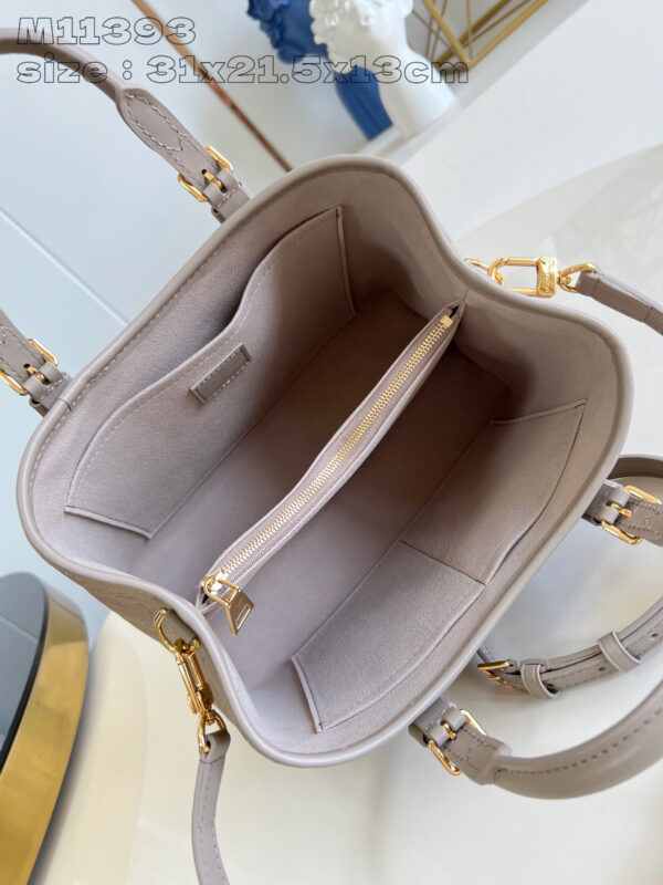 Louis Vuitton Babylone Tote PM