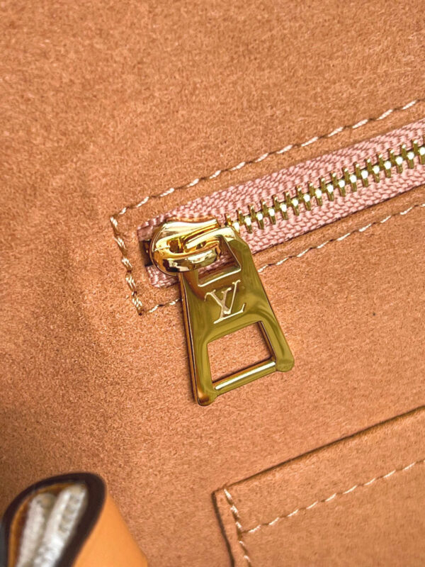 Louis Vuitton Onthego