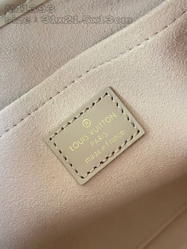 Louis Vuitton Babylone Tote PM