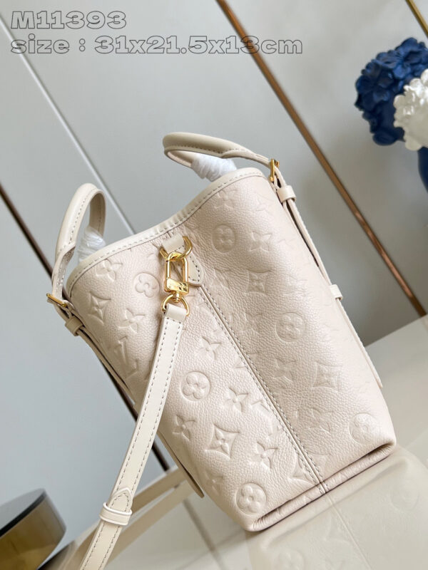 Louis Vuitton Babylone Tote PM