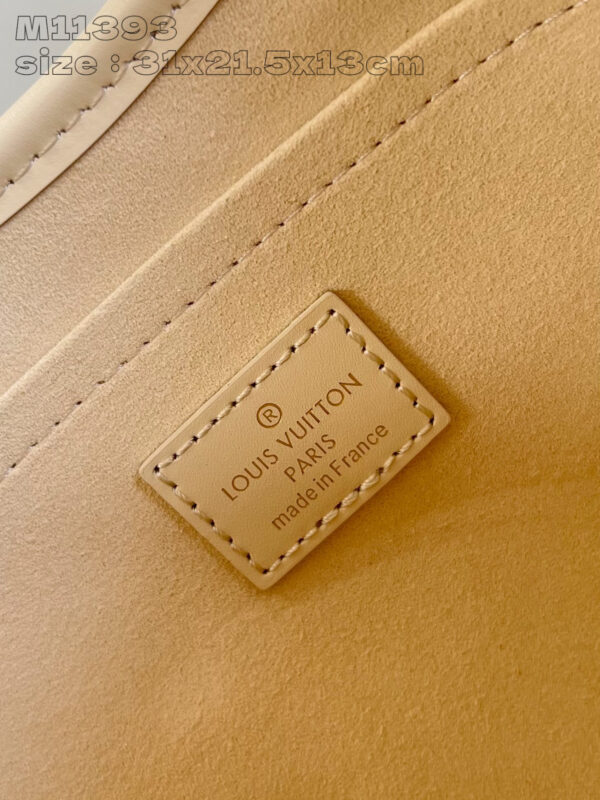 Louis Vuitton Babylone Tote PM