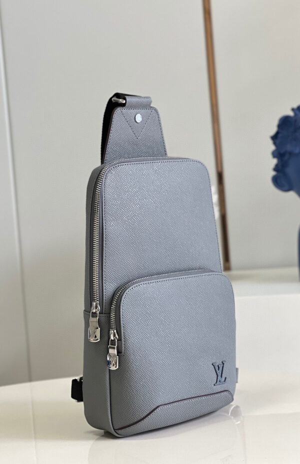 Louis Vuitton Avenue