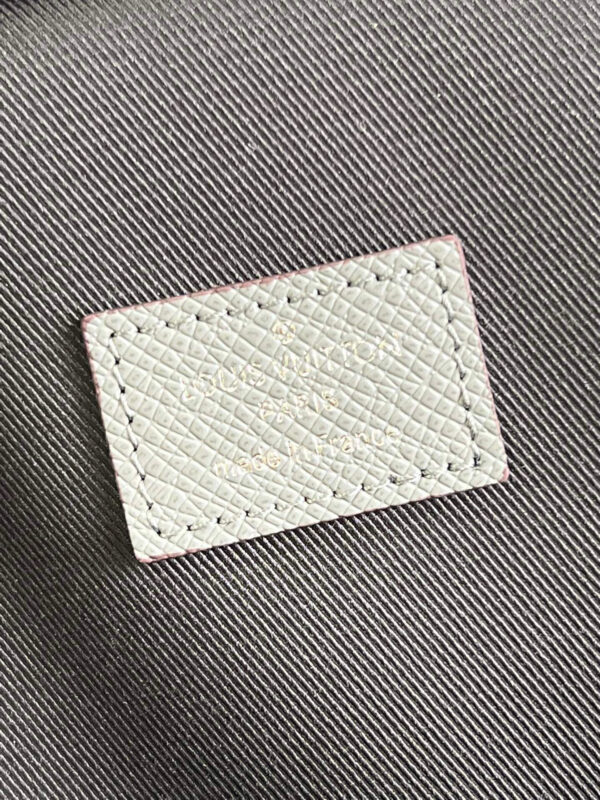 Louis Vuitton Avenue