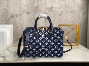 Louis Vuitton Speedy 25