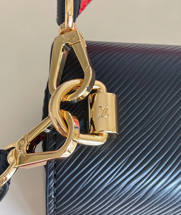 Louis Vuitton Twist