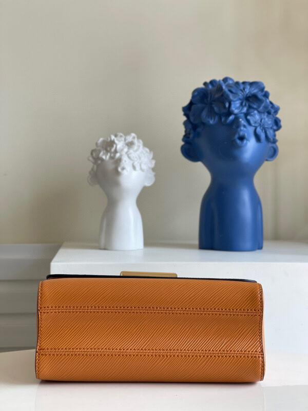 Louis Vuitton Twist