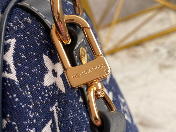 Louis Vuitton Speedy 25
