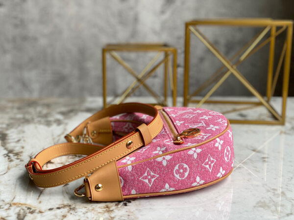 Louis Vuitton Odeo