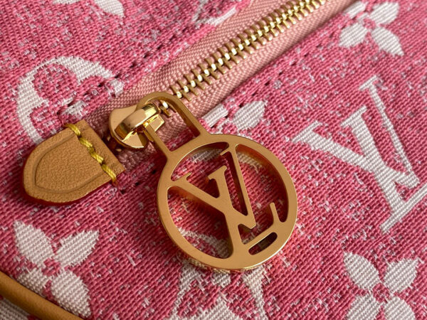 Louis Vuitton Odeo