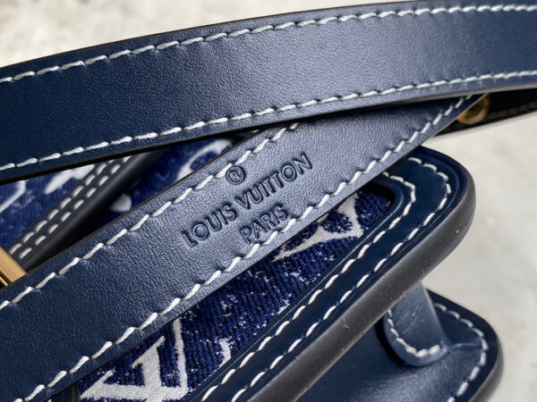 Louis Vuitton Dauphine