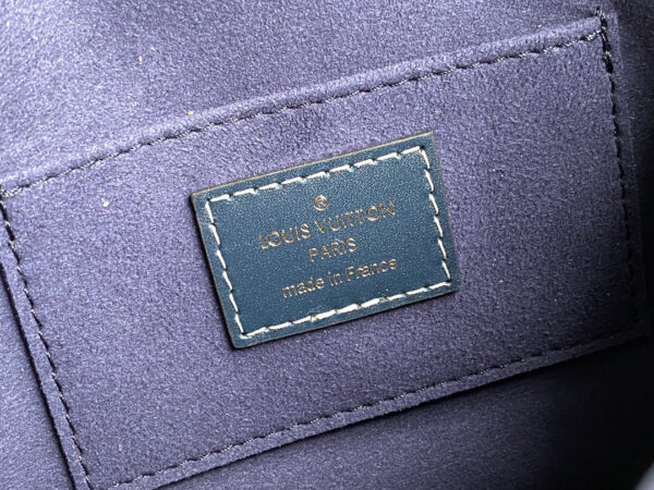 Louis Vuitton Dauphine