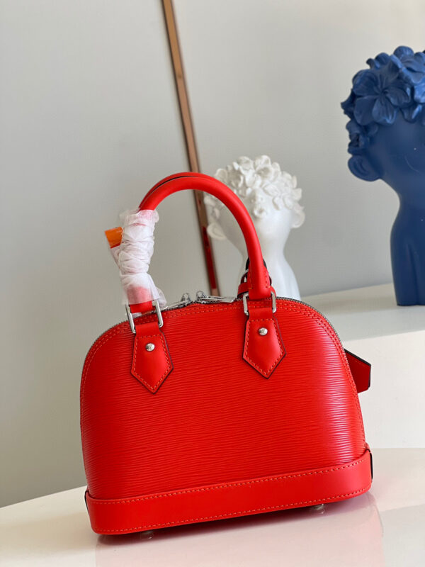 Louis Vuitton Alma BB