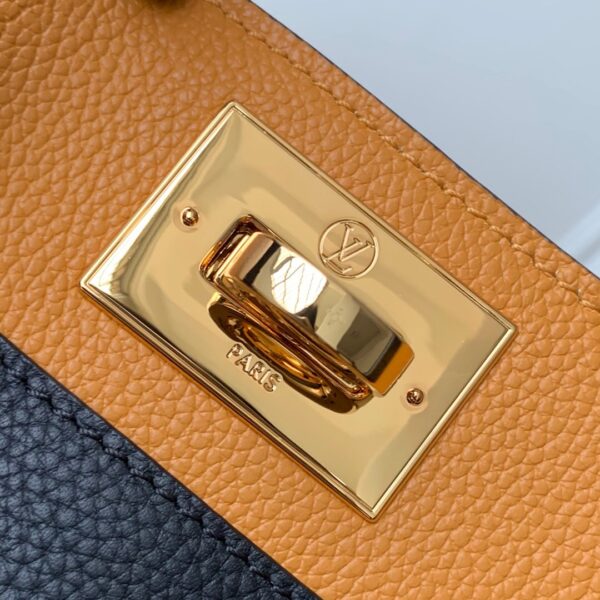 Louis Vuitton Cymka On My Side