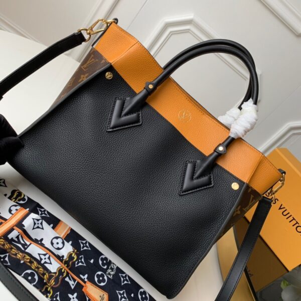 Louis Vuitton Cymka On My Side