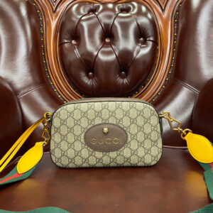 Gucci NEO VINTAGE GG SUPREME MESSENGER BAG