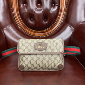 Gucci GG Suprem Pocket Bag