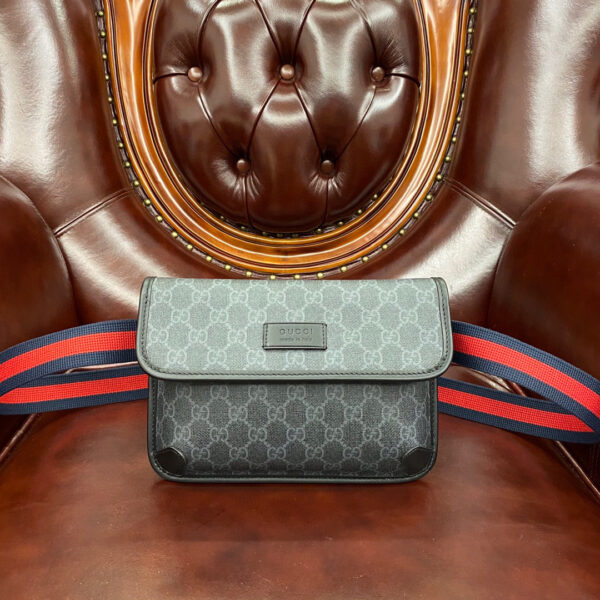 Gucci GG Suprem Pocket Bag