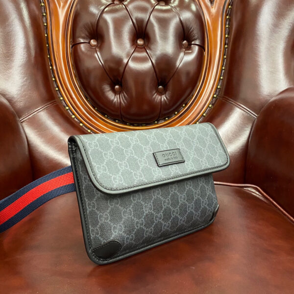 Gucci GG Suprem Pocket Bag