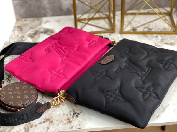 Louis Vuitton Maxi Multi Pochette