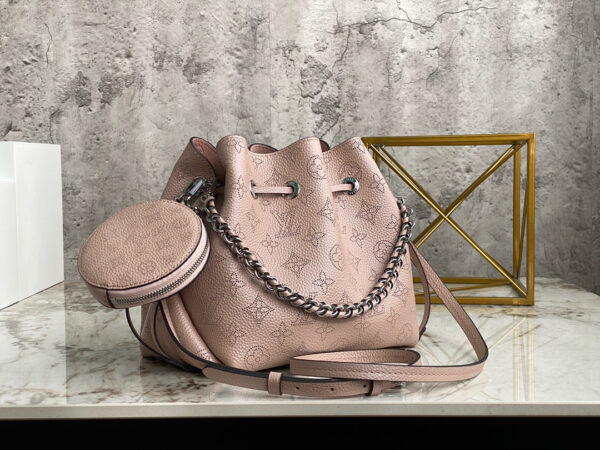 Louis Vuitton Bella