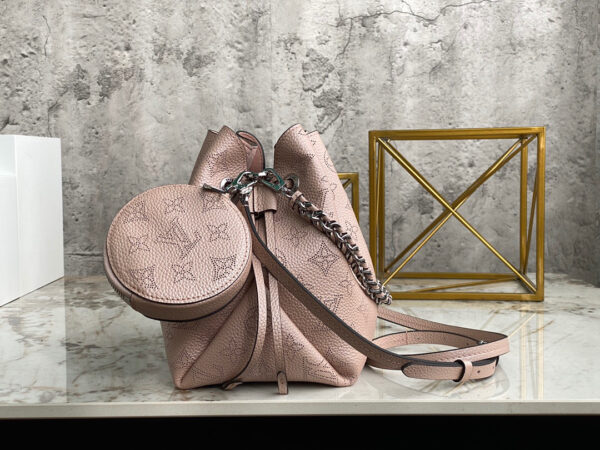 Louis Vuitton Bella