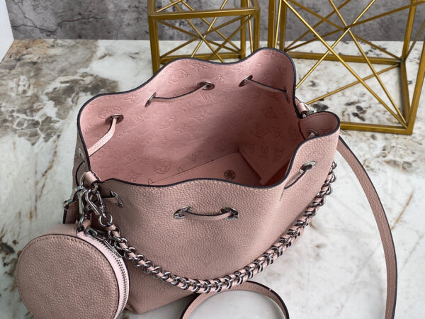Louis Vuitton Bella