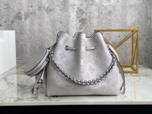 Louis Vuitton Bella