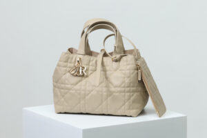 Medium Dior Toujours Bag