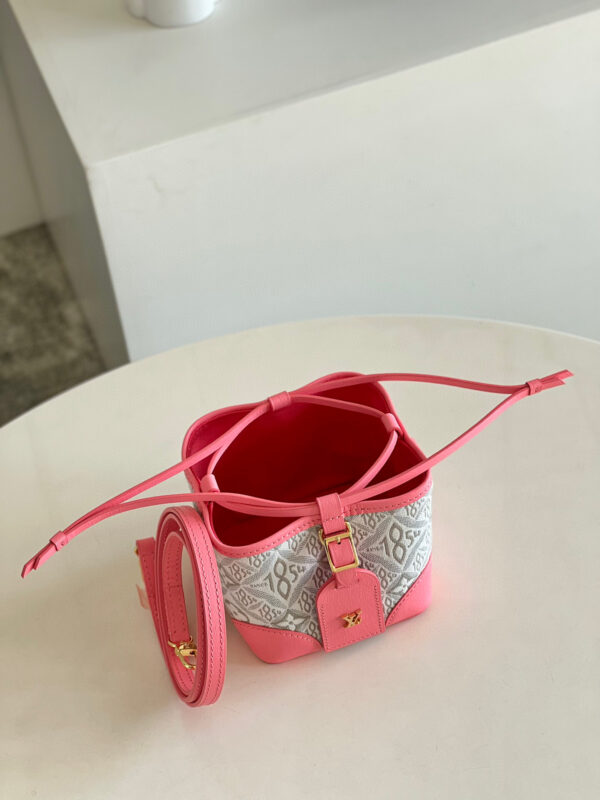 Louis Vuitton Noe Neo