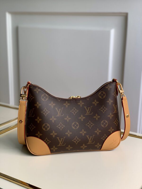 Louis Vuitton Boulogne