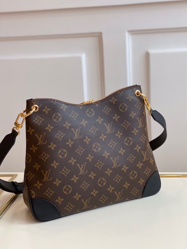 Louis Vuitton Odeon