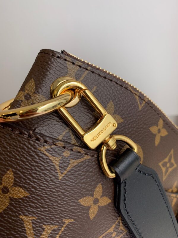 Louis Vuitton Odeon