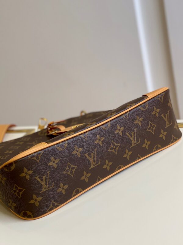 Louis Vuitton Odeon