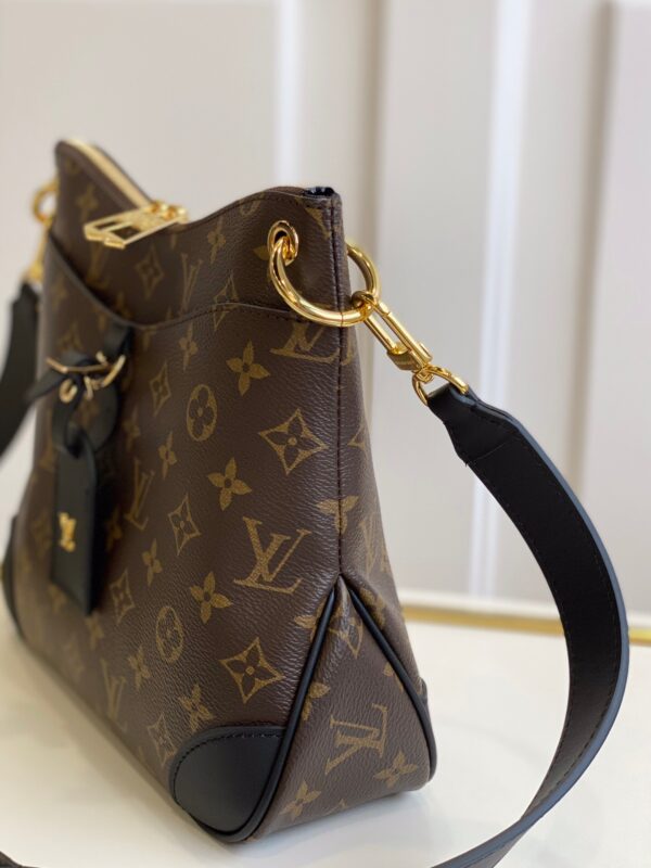 Louis Vuitton Odeon