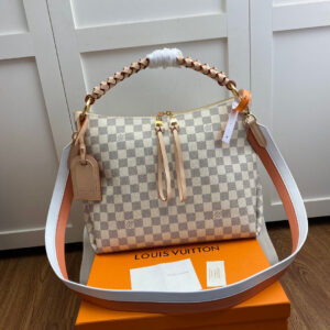 Louis Vuitton Beaubourg Hobo