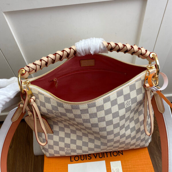 Louis Vuitton Beaubourg Hobo