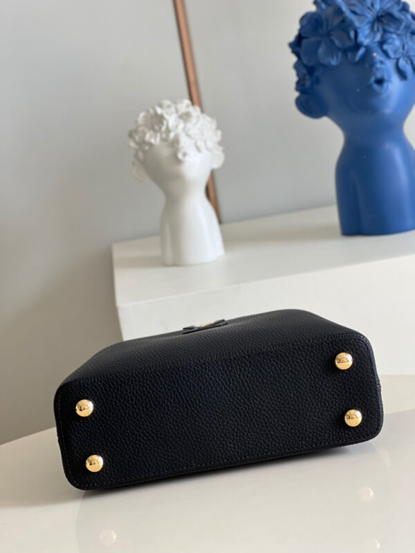 Louis Vuitton Capucines