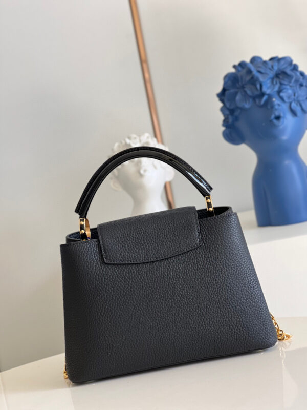 Louis Vuitton Capucines