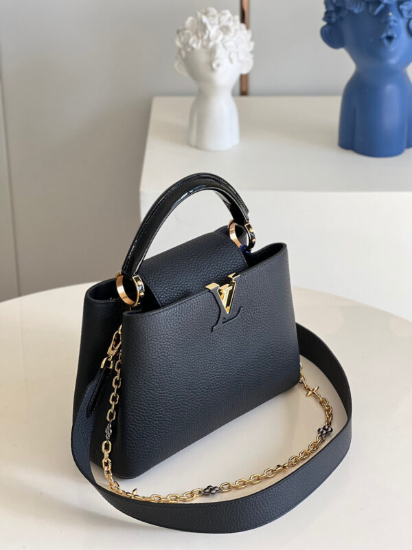Louis Vuitton Capucines