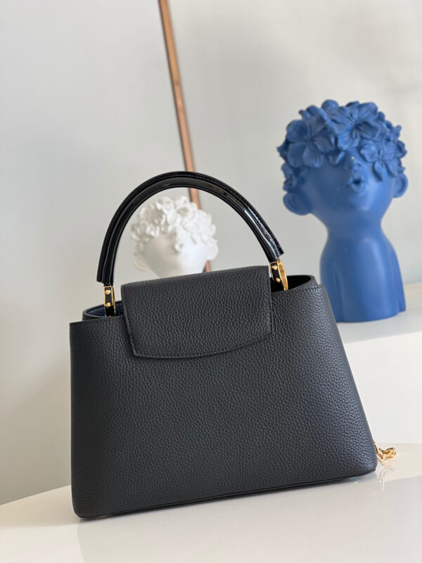 Louis Vuitton Capucines