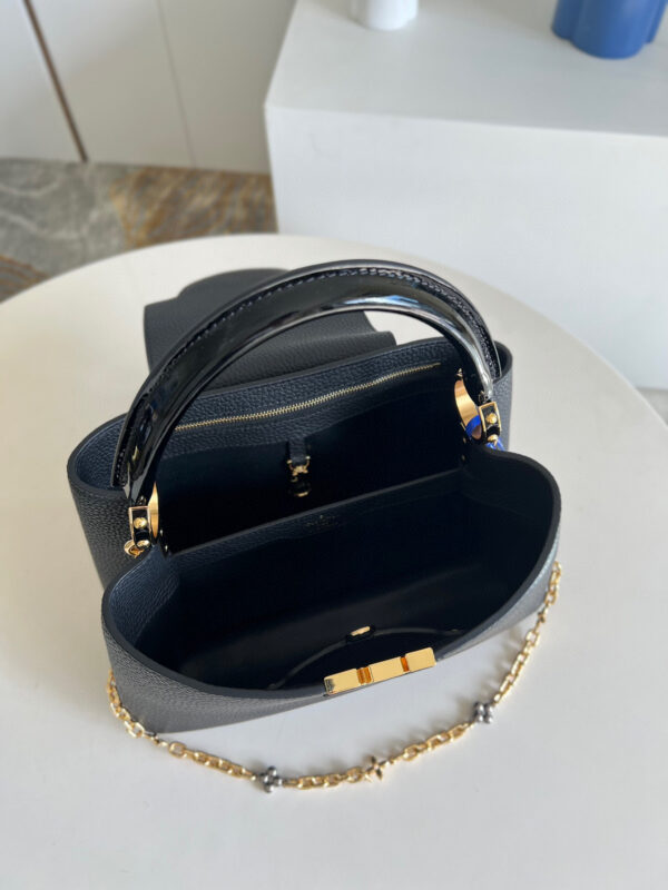 Louis Vuitton Capucines