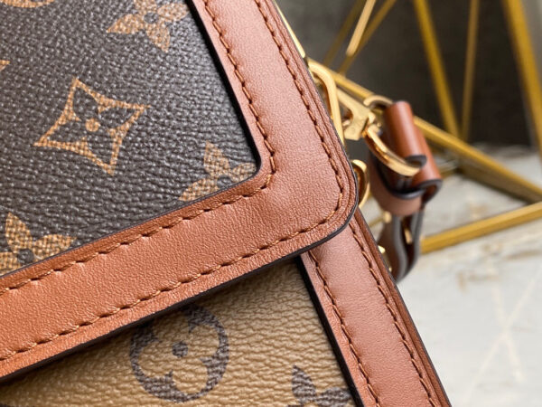 Louis Vuitton Dauphine