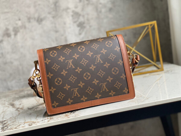 Louis Vuitton Dauphine