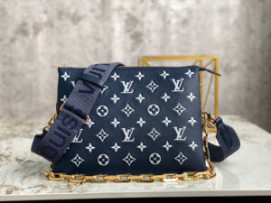 Louis Vuitton Coussin Navy blue