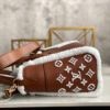 Louis Vuitton On My Side