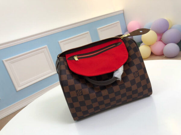 Louis Vuitton Speedy 25
