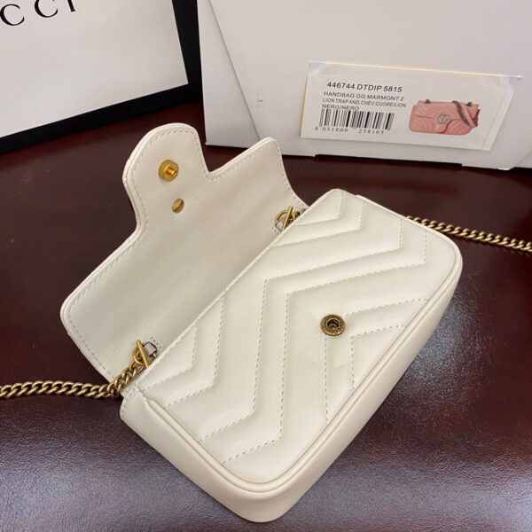 Gucci GG Marmont super mini bag