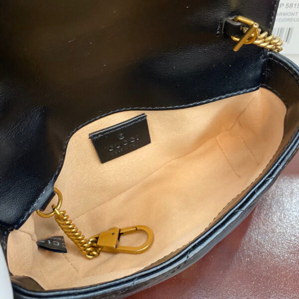 Gucci GG Marmont super mini bag