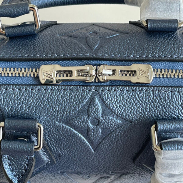 Louis Vuitton Speedy 20